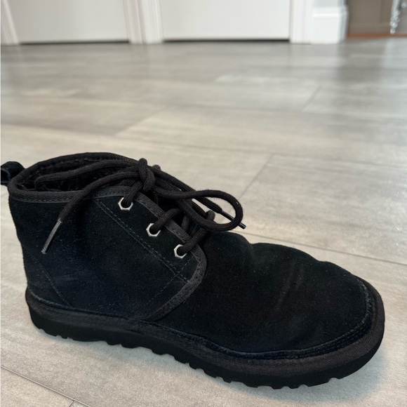 Women’s Neumel Ugg Boots Black Size 8 - Picture 3 of 5